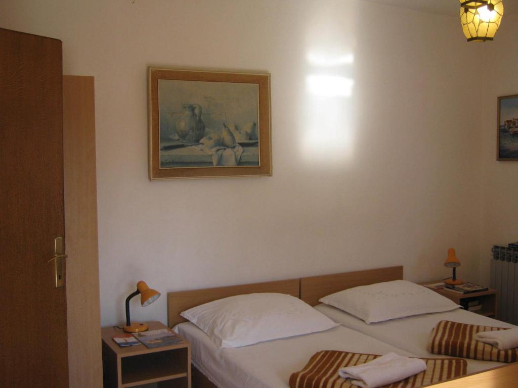Apartments And Rooms Artemida ดูบรอฟนิก ห้อง รูปภาพ