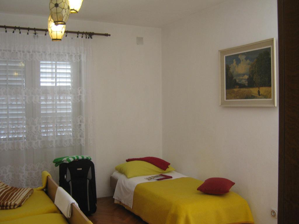 Apartments And Rooms Artemida ดูบรอฟนิก ห้อง รูปภาพ
