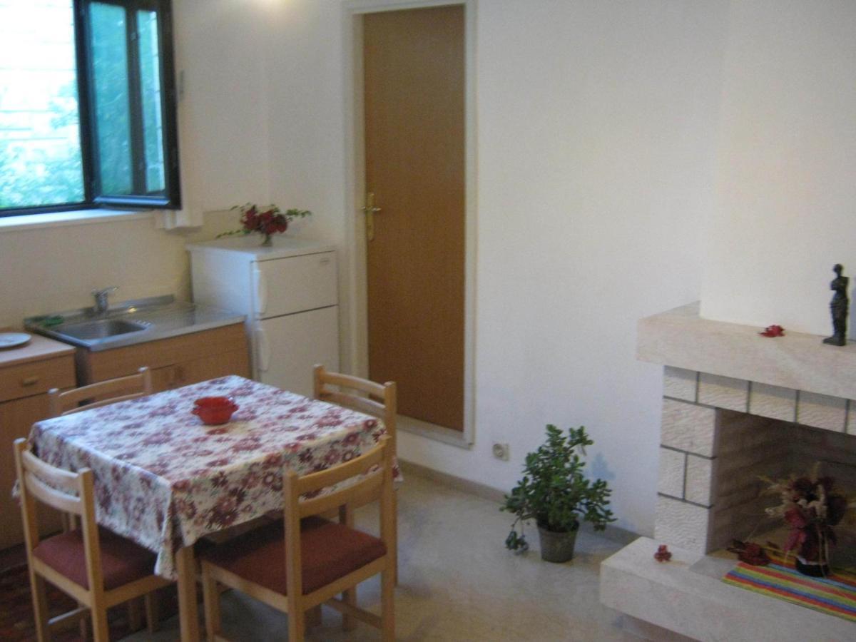 Apartments And Rooms Artemida ดูบรอฟนิก ห้อง รูปภาพ